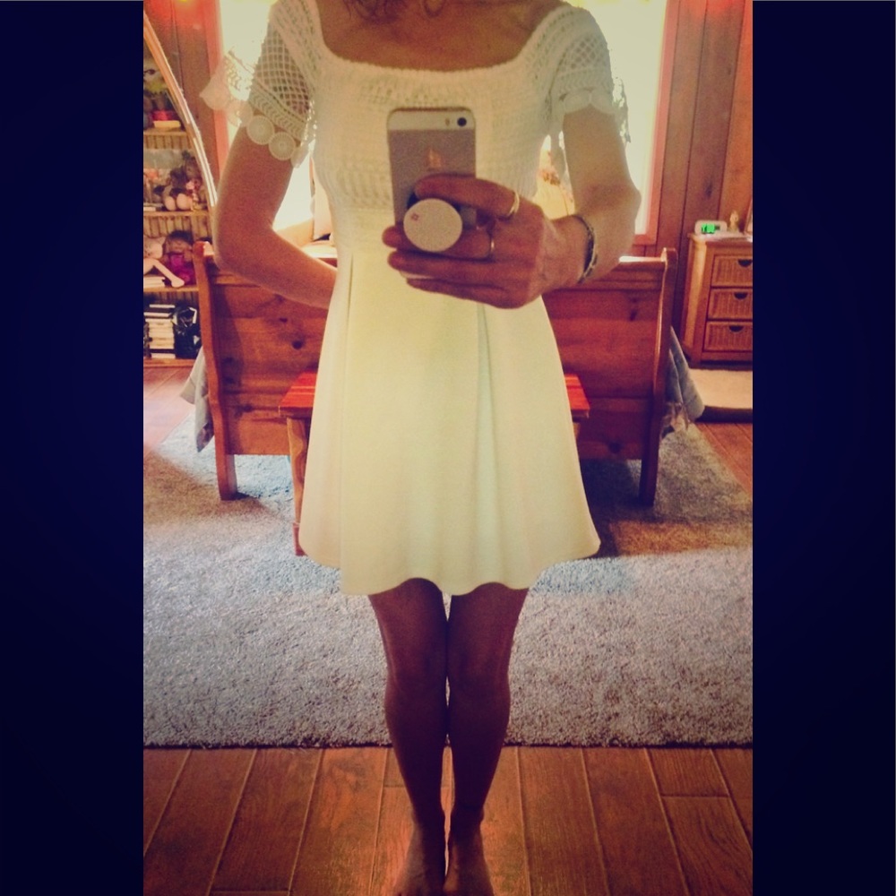 Francesca white flare dress